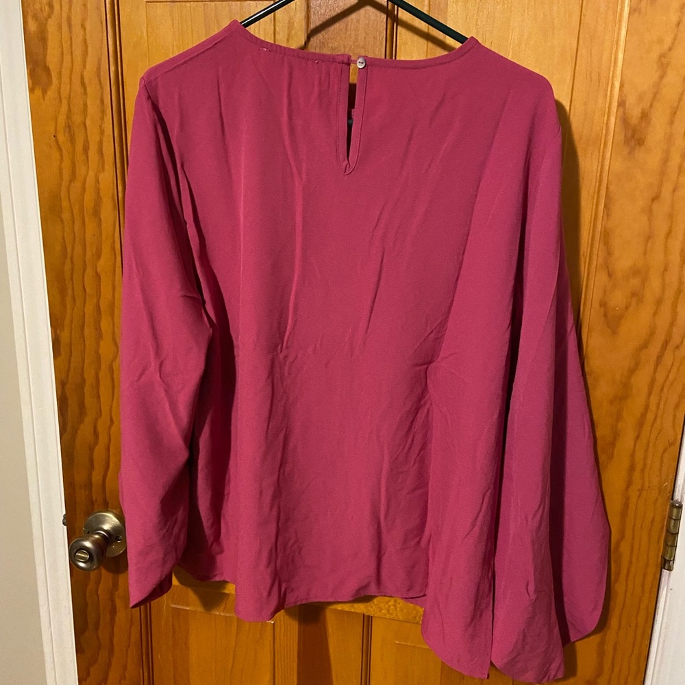 Pink top - Picture 4 of 6